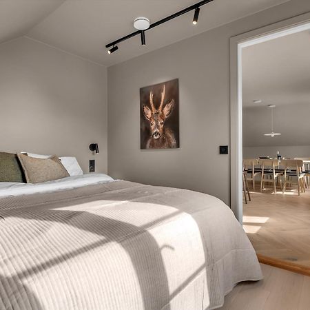 The Loft - Central Top Floor Apartment With 4 Bedrooms Tromsø Extérieur photo